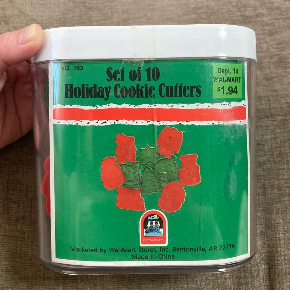 Vintage Wal-Mart Holiday Cookie Cutters Set of 10 Red Green Plastic No. 163